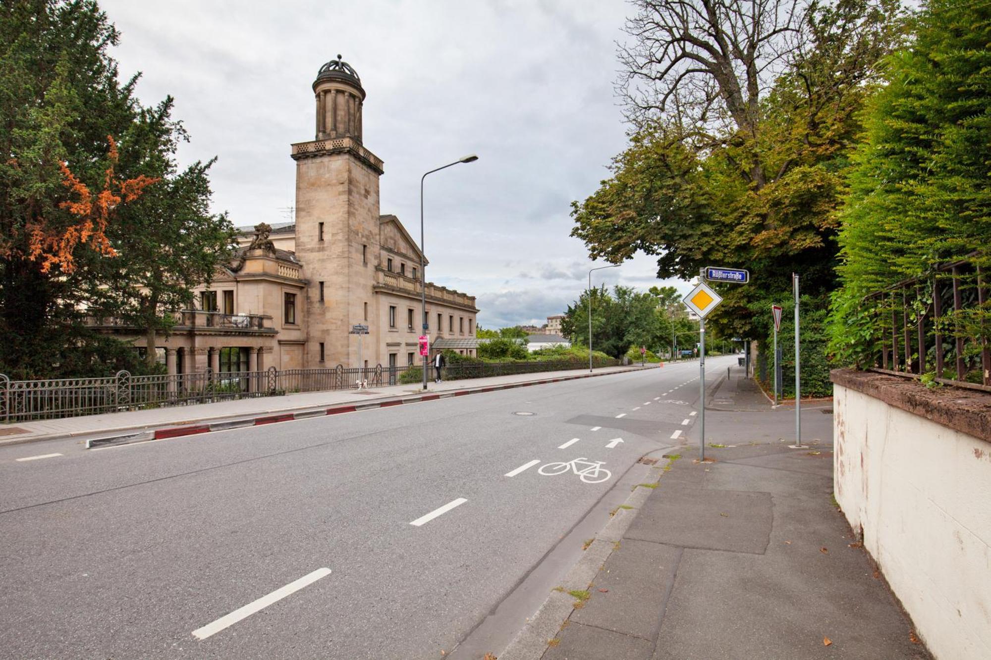 Charmante Stadtwohnung Im Zentrum Wiesbaden Exteriör bild